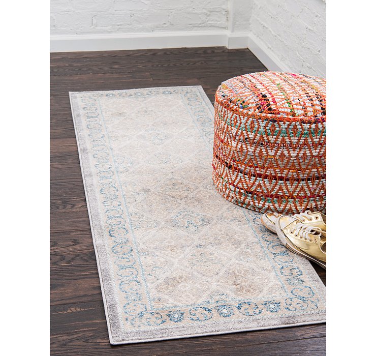 2' 7 x 10' Vienna Runner Rug