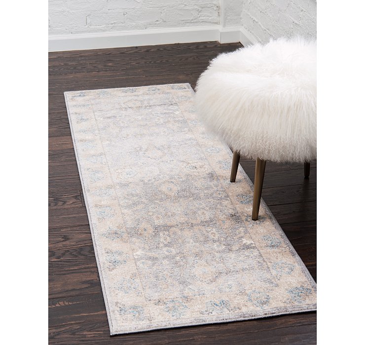 2' 7 x 10' Vienna Runner Rug
