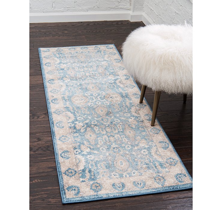 2' 7 x 10' Viola Runner Rug