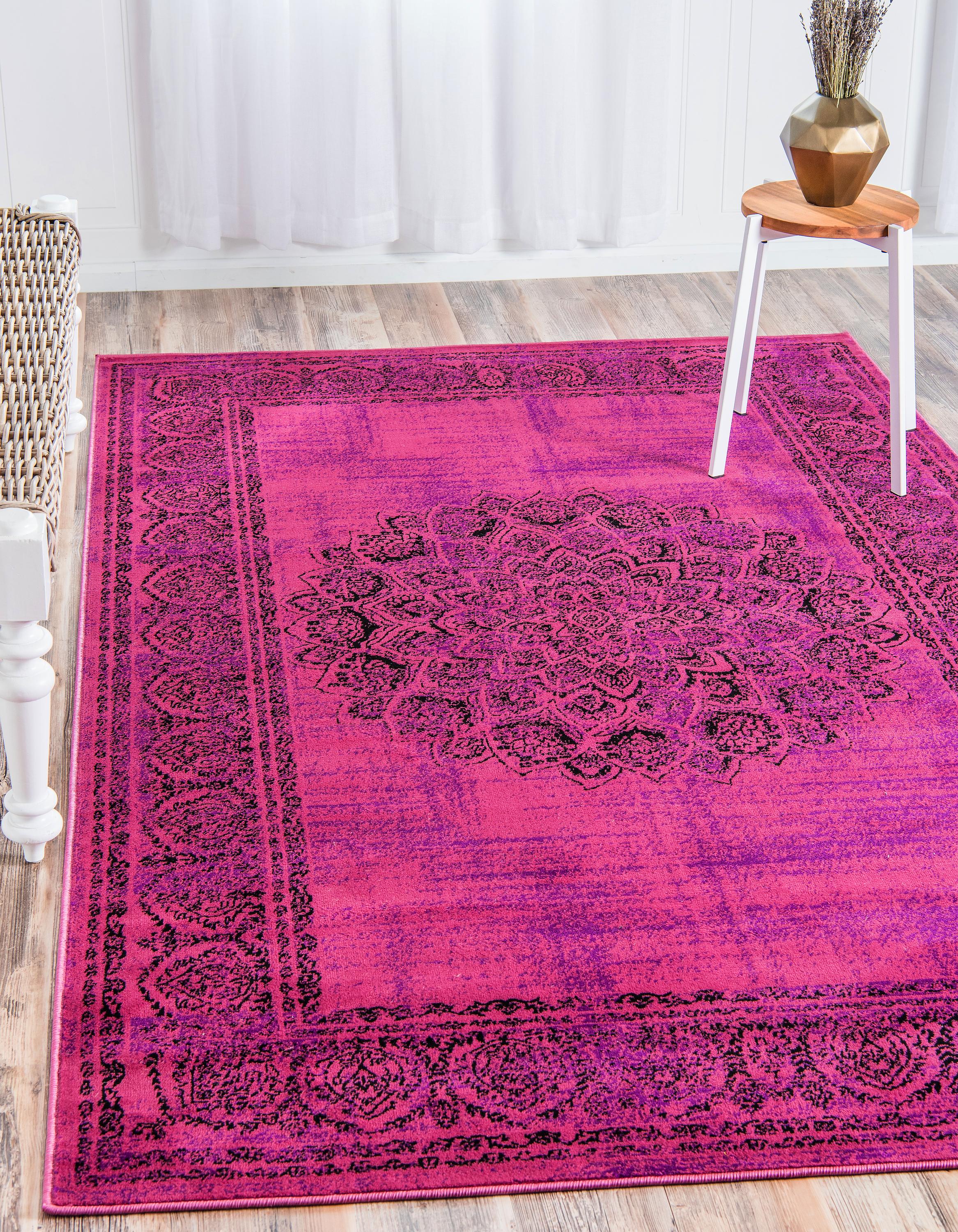 Fuchsia 4' x 6' Istanbul Rug eSaleRugs