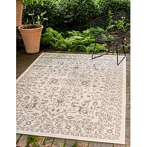 Unique Loom 7' x 10' Outdoor Botanical Rug