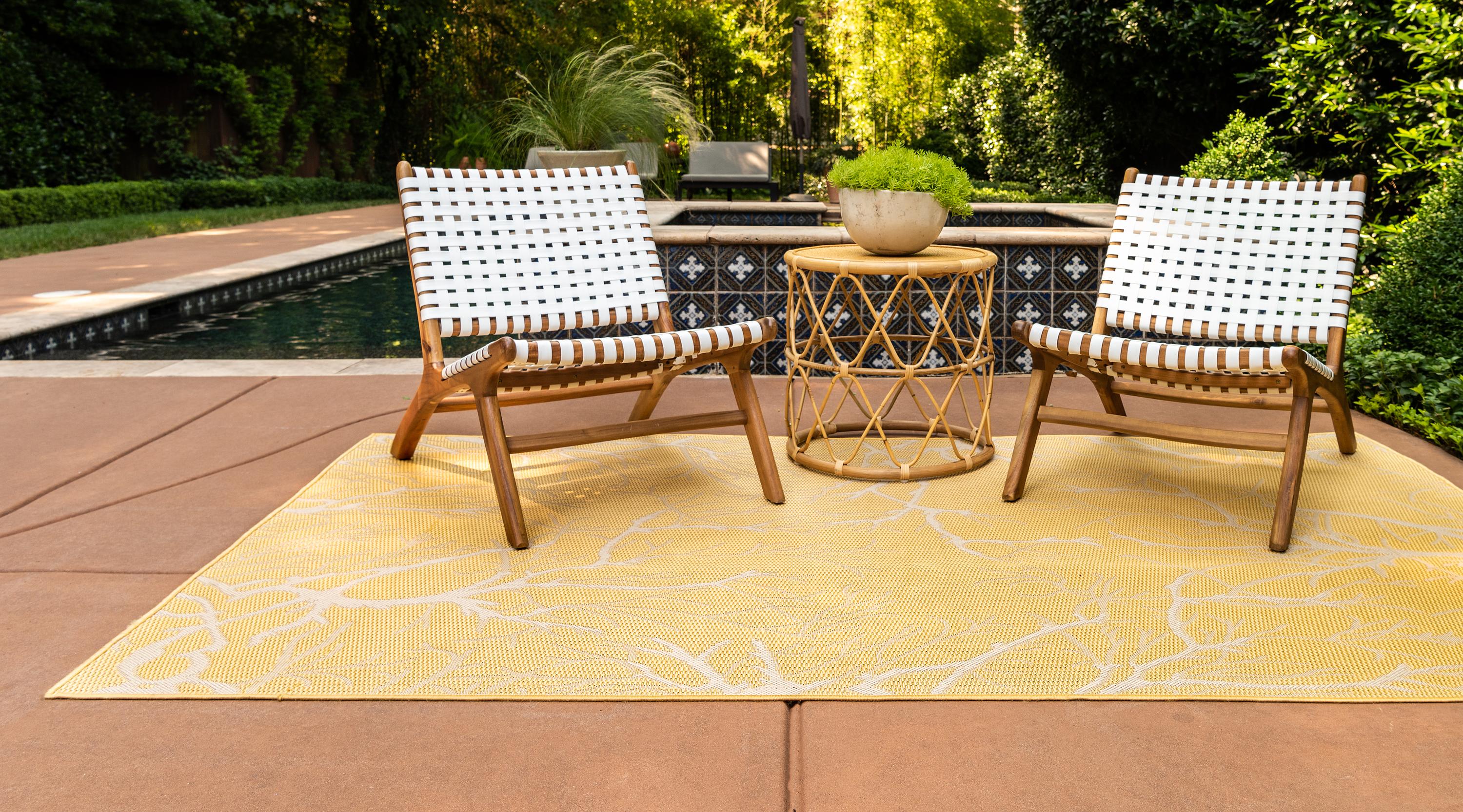 Yellow 6' x 9' Outdoor Botanical Rug eSaleRugs