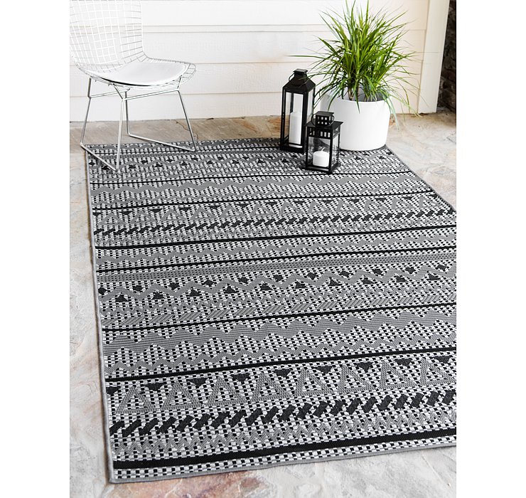 6' x 9' Outdoor Modern Rug