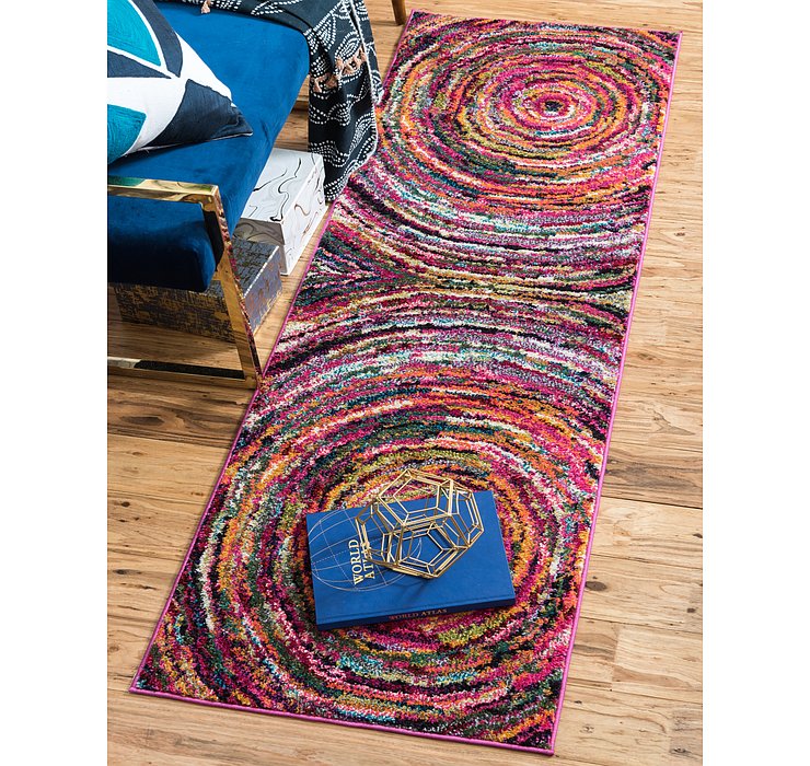 2' 7 x 10' Casablanca Runner Rug