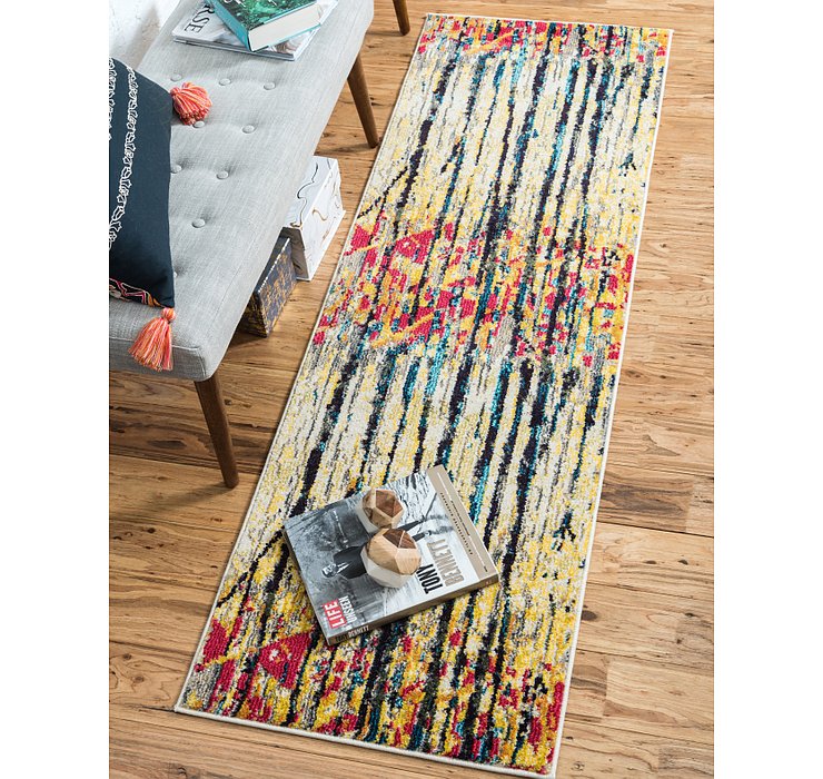 2' 7 x 10' Casablanca Runner Rug
