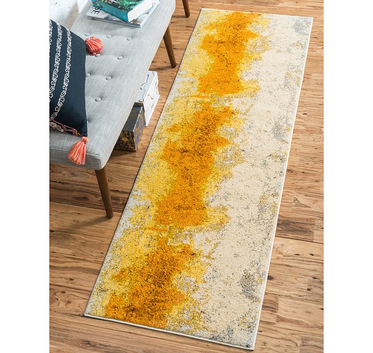 2' 7 x 10' Casablanca Runner Rug