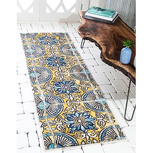 2' 7 x 10' Casablanca Runner Rug