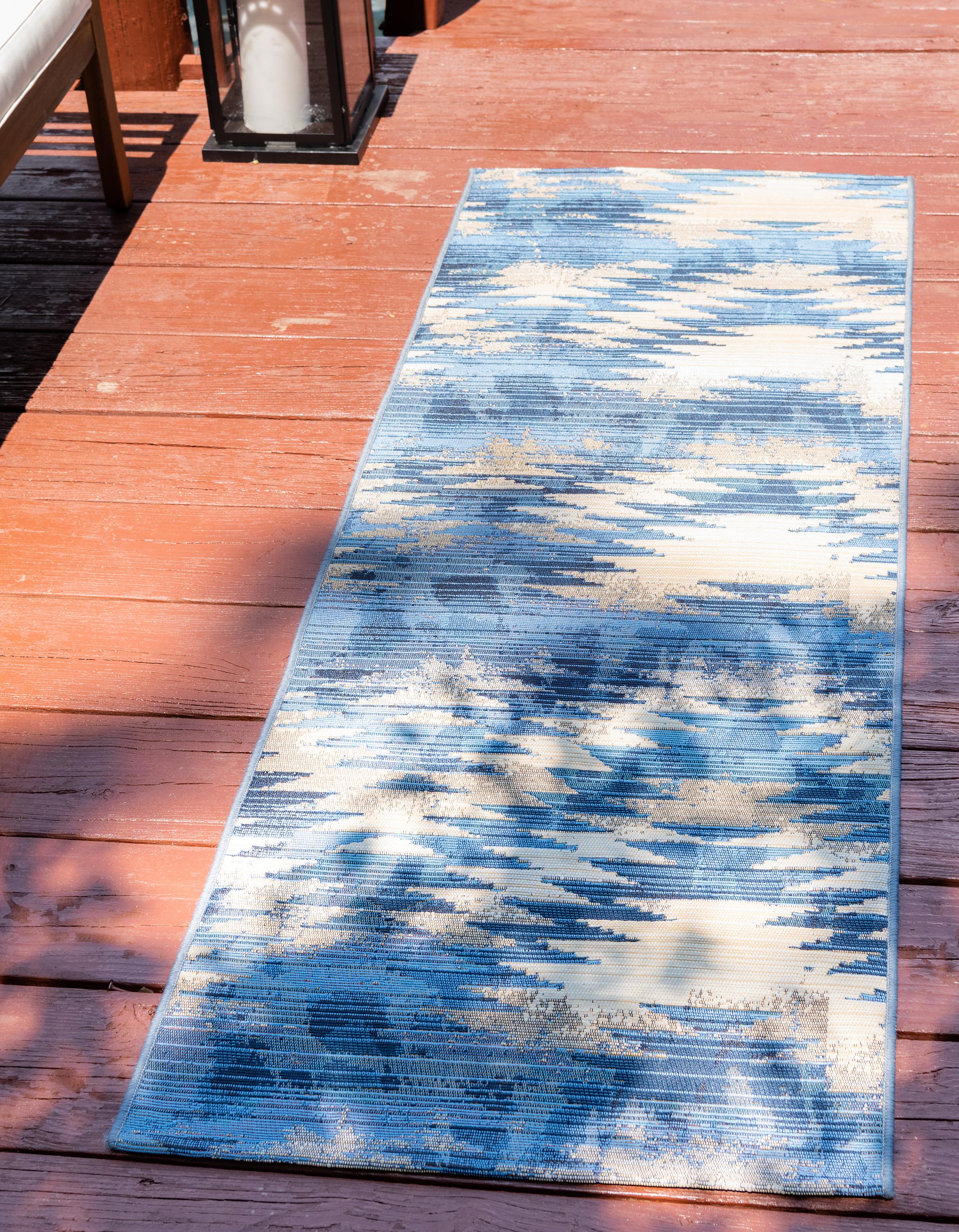 Blue 2' x 6' Outdoor Modern Runner Rug