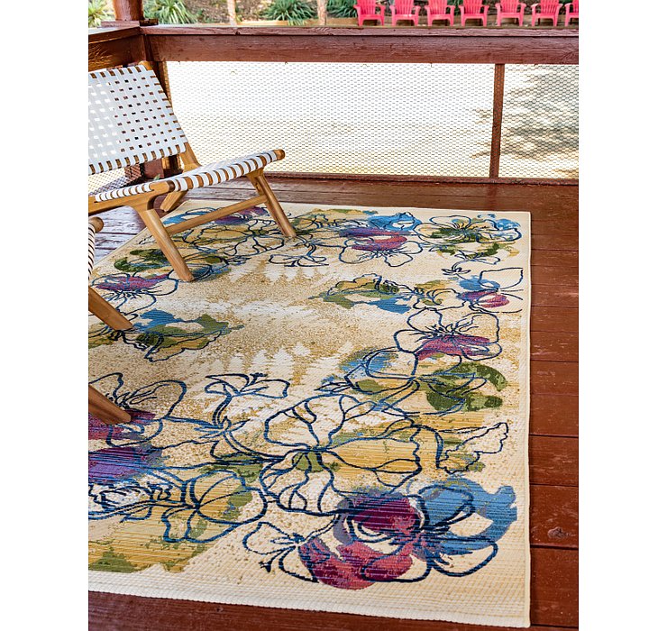 5' 3 x 8' Outdoor Botanical Rug