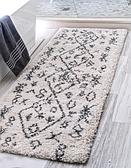 2' 7 x 10' Morroccan Shag Runner Rug thumbnail