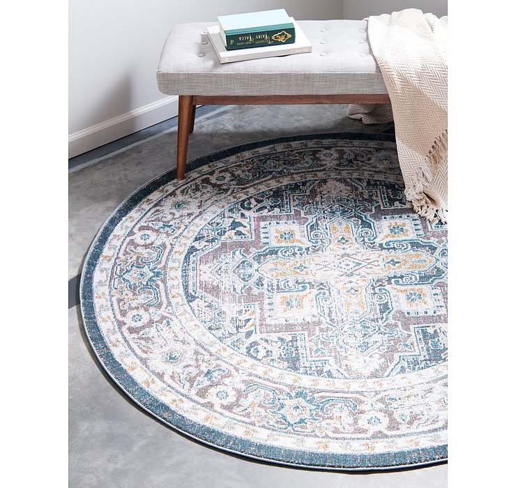 5' 5 x 5' 5 Santiago Round Rug