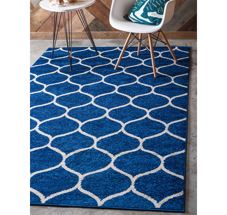 8' x 10' Trellis Frieze Rug