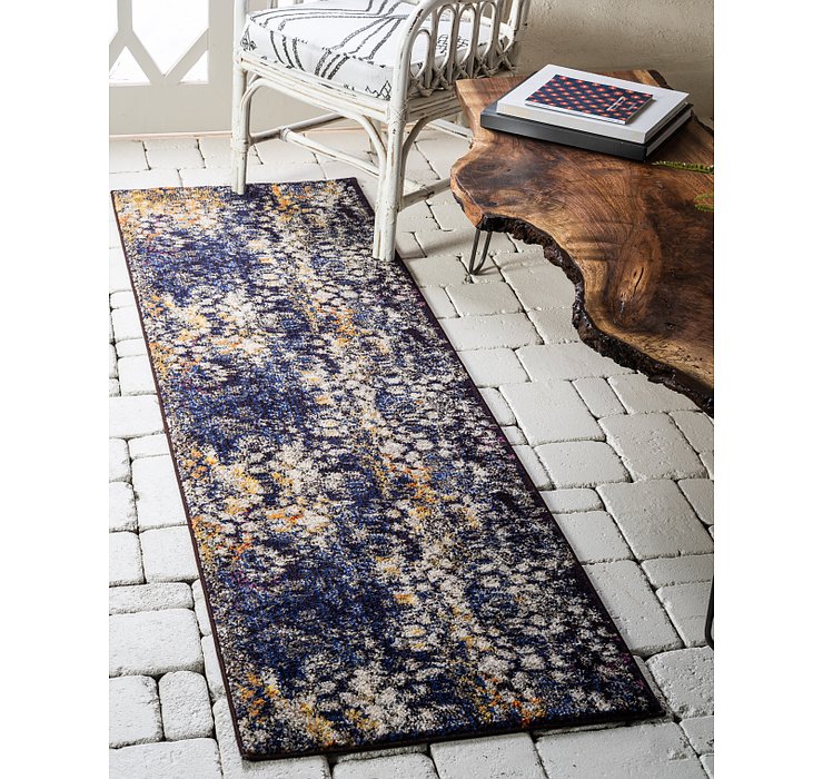2' 7 x 10' Carnevale Runner Rug