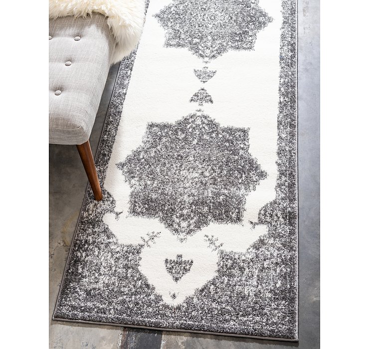 2' x 6' Venice Runner Rug