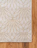 Unique Loom 2' x 6' Marilyn Monroe™ Glam Dahlia Runner Rug thumbnail image 8