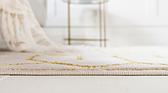 2' x 6' Marilyn Monroe™ Glam Trellis Runner Rug thumbnail