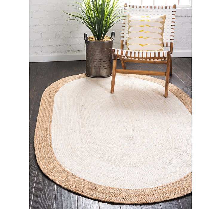 8' x 10' Braided Jute Oval Rug