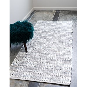 Unique Loom 2' 6 x 6' Chindi Cotton Runner Rug