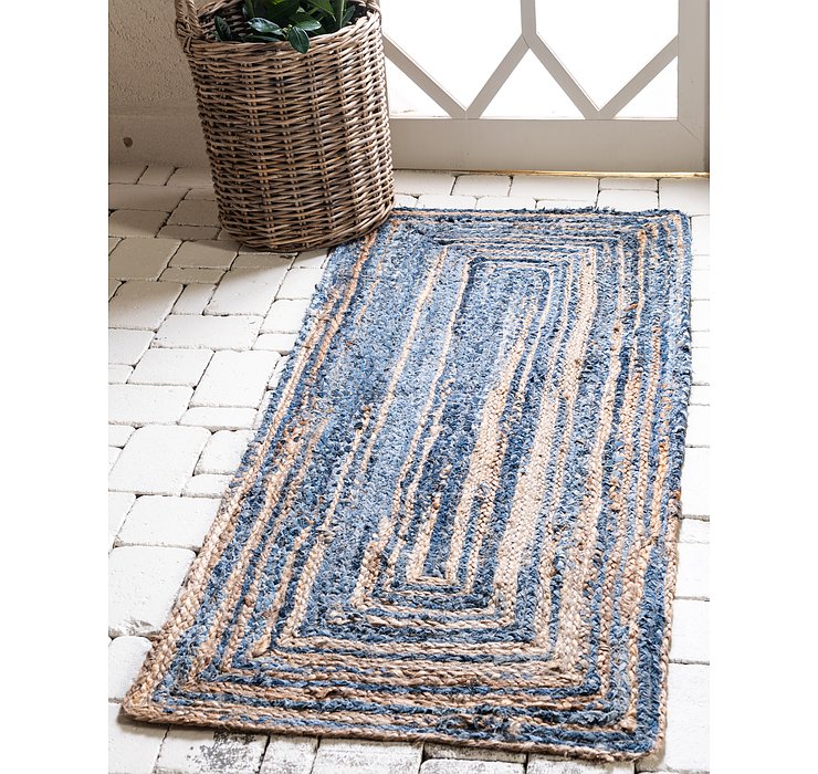 2' 6 x 6' Braided Chindi Runner Rug
