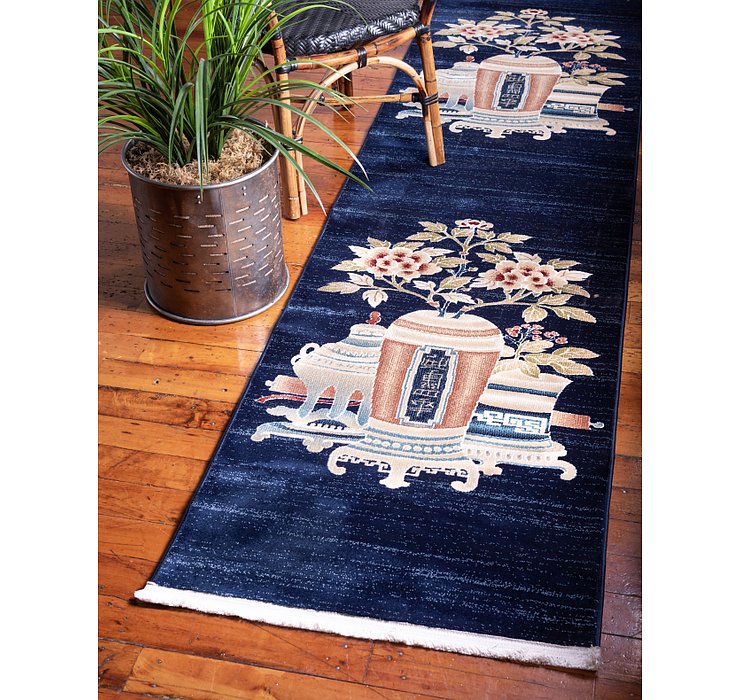 2' 7 x 10' Pao Tou Runner Rug