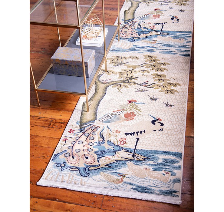 2' 7 x 10' Pao Tou Runner Rug