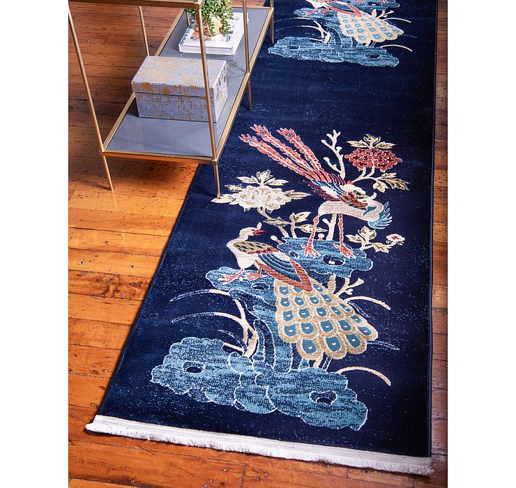 2' 7 x 10' Pao Tou Runner Rug
