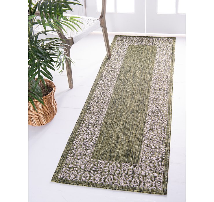 2' x 6' Outdoor Border Runner Rug