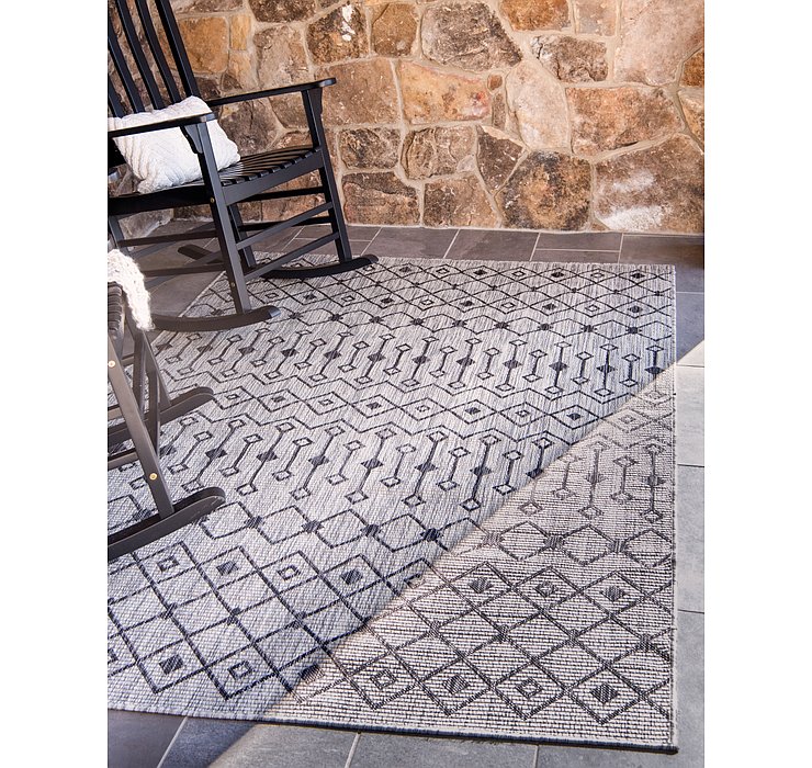 7' x 10' Outdoor Trellis Rug