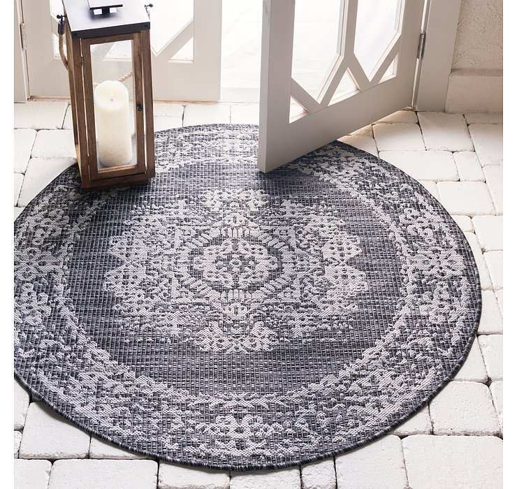 4' x 4' Outdoor Traditional Rou...