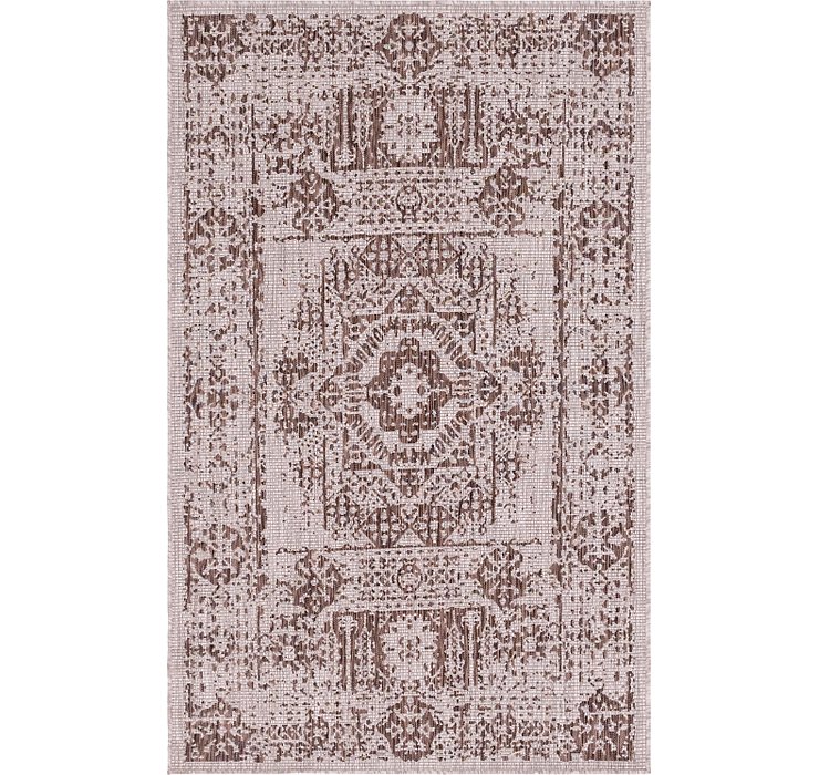 5' x 8' Outdoor Traditional Rug