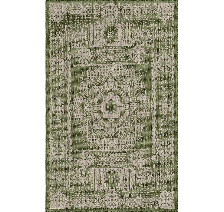 5' x 8' Outdoor Traditional Rug