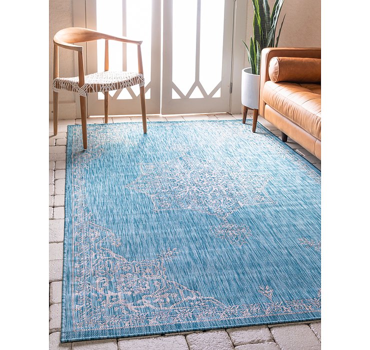 7' x 10' Outdoor Traditional Rug