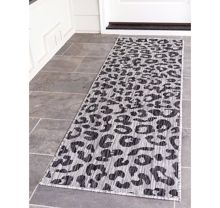2' x 6' Outdoor Safari Runner Rug