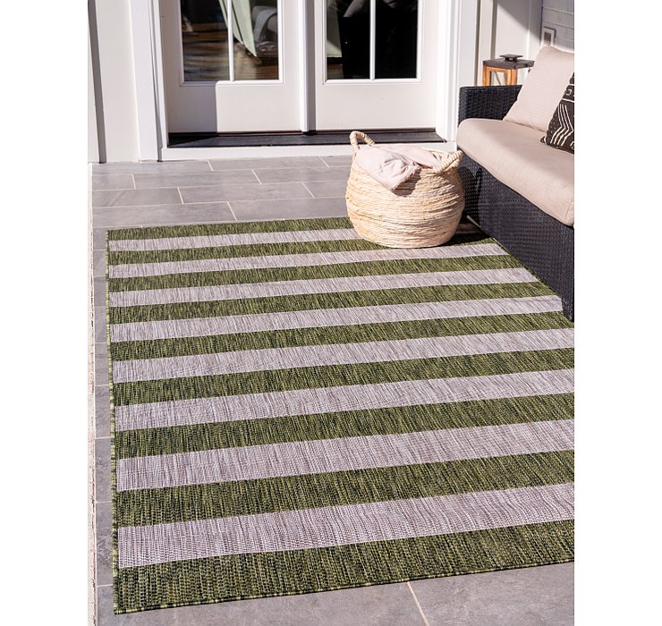 9' x 12' Outdoor Striped Rug