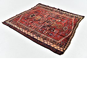 HandKnotted 4' 10 x 5' 5 Shiraz Persian Square Rug