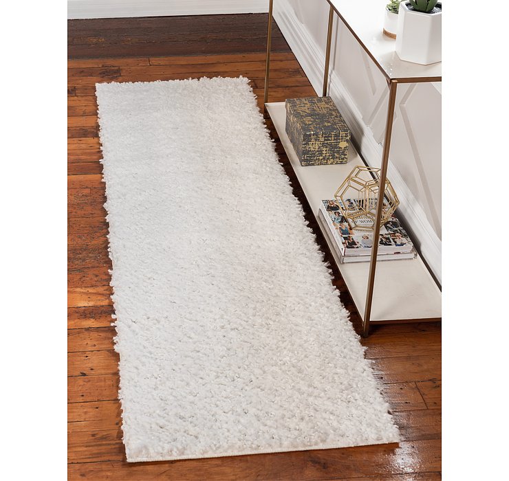 2' 7 x 13' Zermatt Shag Runner Rug