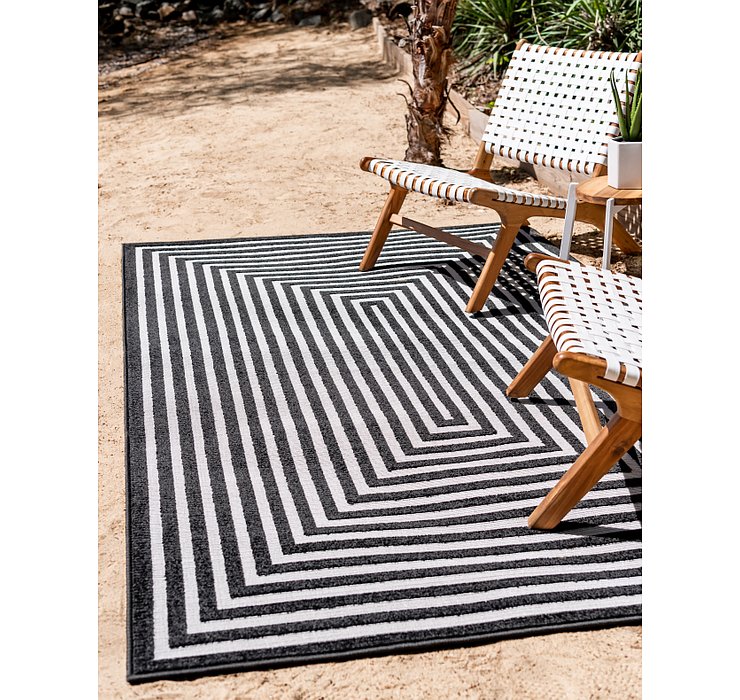 8' x 10' Sabrina Soto Outdoor Rug