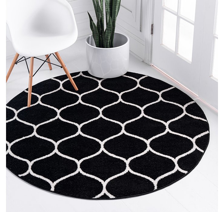 4' x 4' Trellis Frieze Round Rug