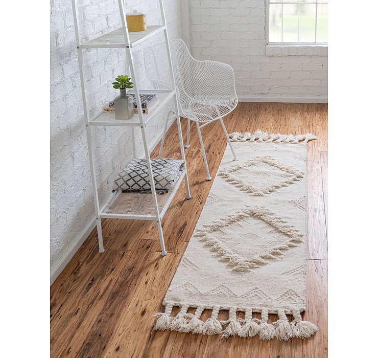 2' 2 x 8' 2 Arizona Runner Rug